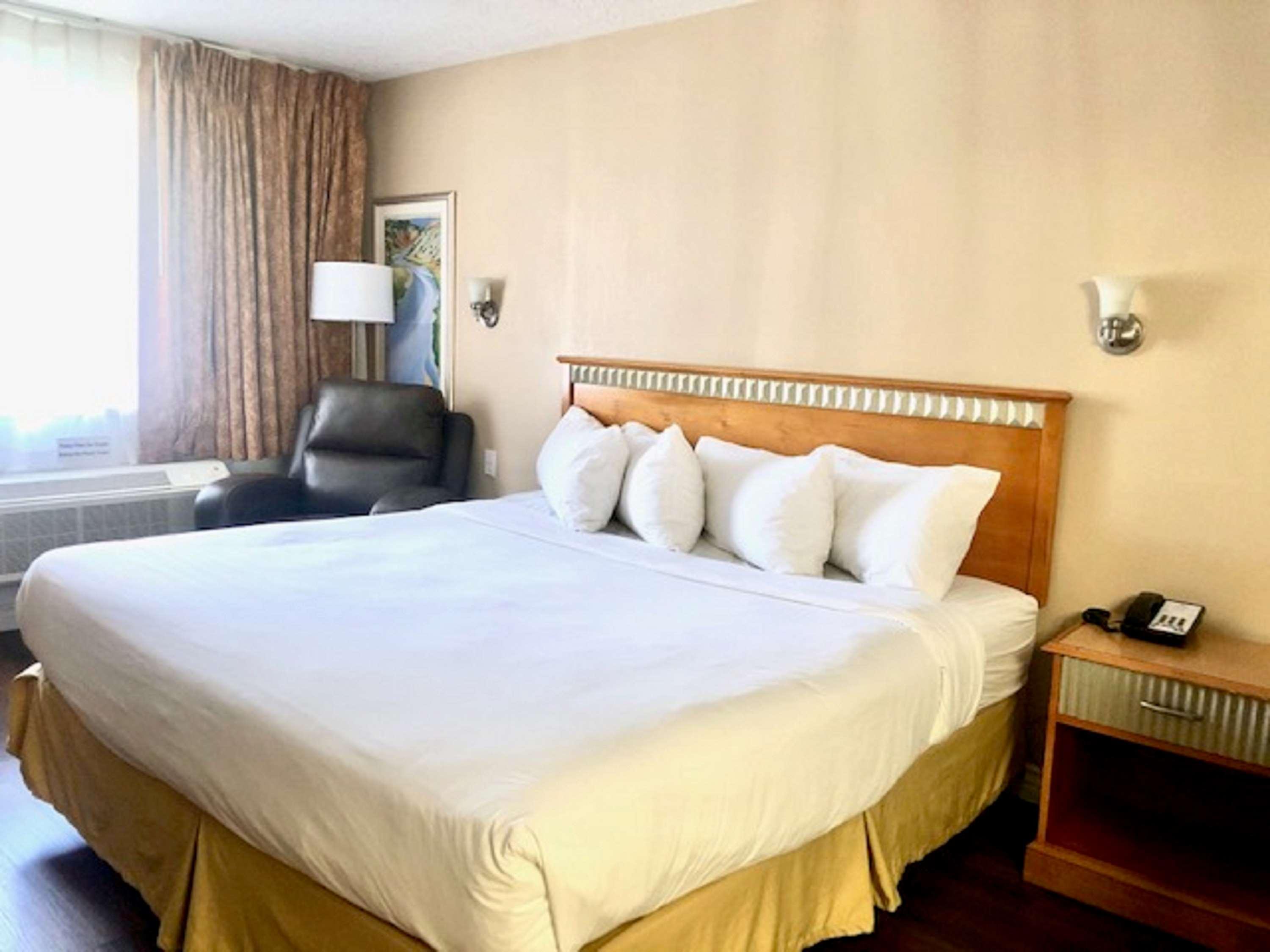 ชัวร์สเตย์ พลัส โฮเต็ล บาย เบสต์ เวสเทิร์น แอลบูเคอร์คี 140 ยูแบงก์ Hotel ภายนอก รูปภาพ