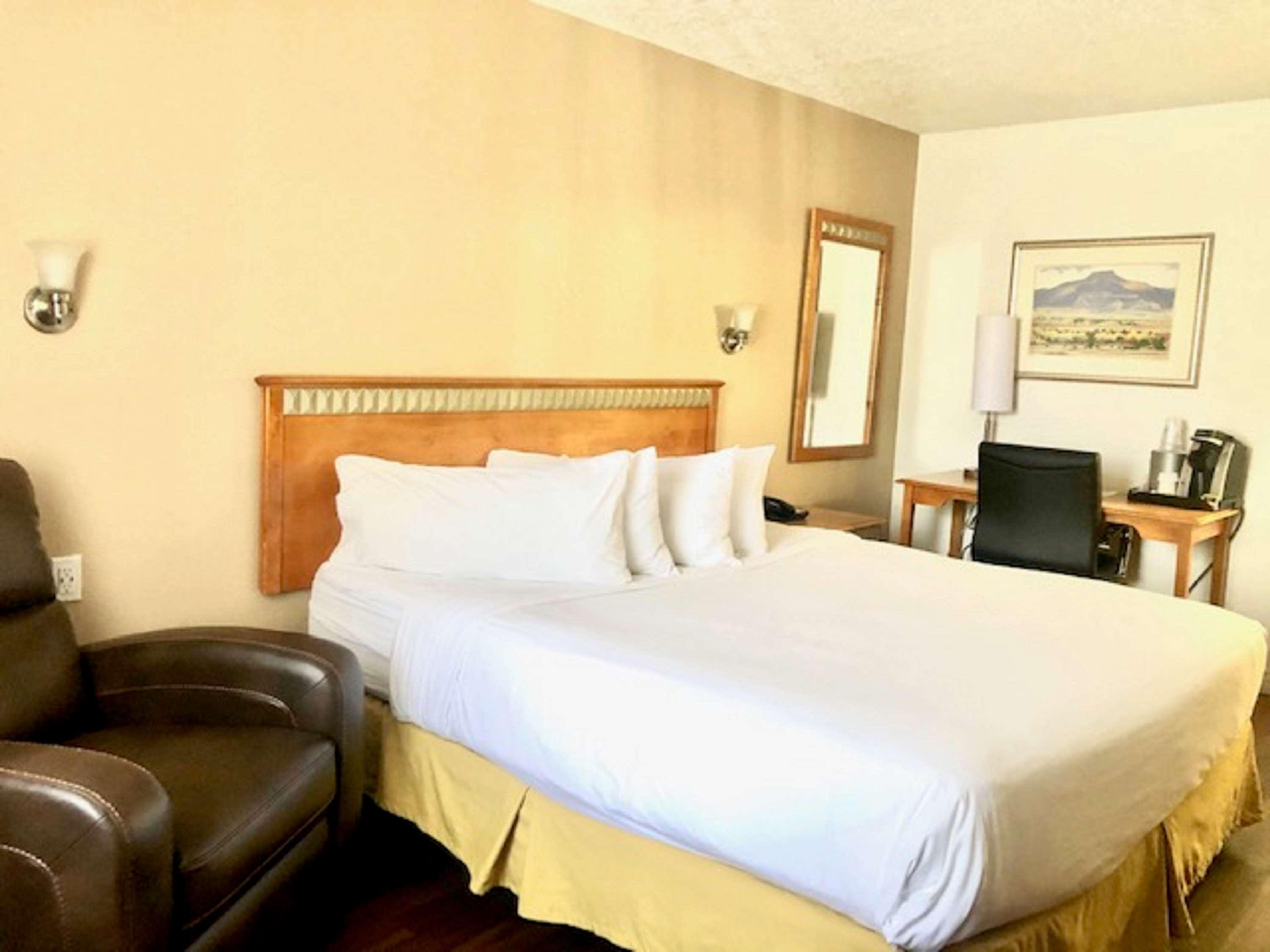 ชัวร์สเตย์ พลัส โฮเต็ล บาย เบสต์ เวสเทิร์น แอลบูเคอร์คี 140 ยูแบงก์ Hotel ภายนอก รูปภาพ