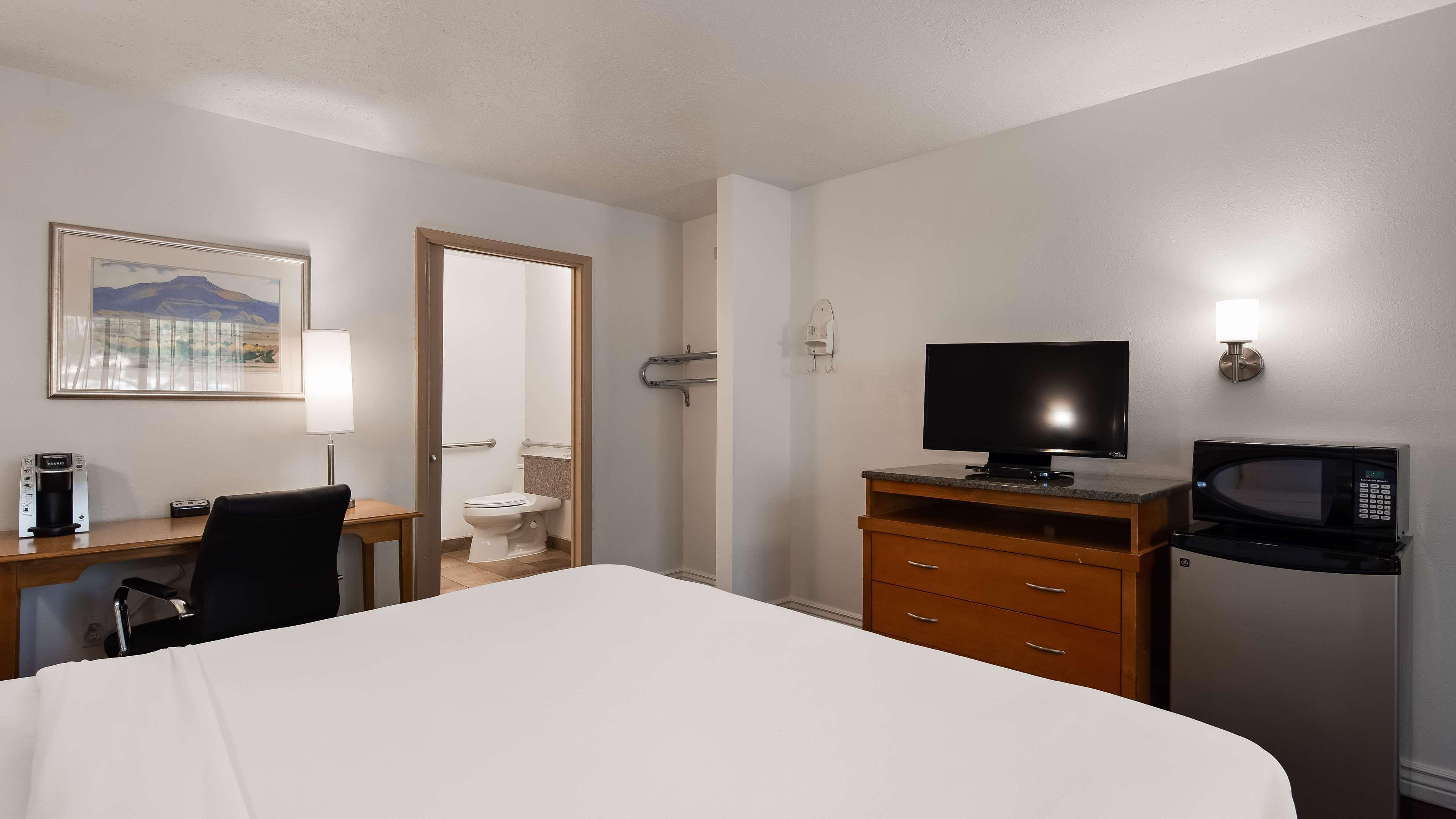 ชัวร์สเตย์ พลัส โฮเต็ล บาย เบสต์ เวสเทิร์น แอลบูเคอร์คี 140 ยูแบงก์ Hotel ภายนอก รูปภาพ