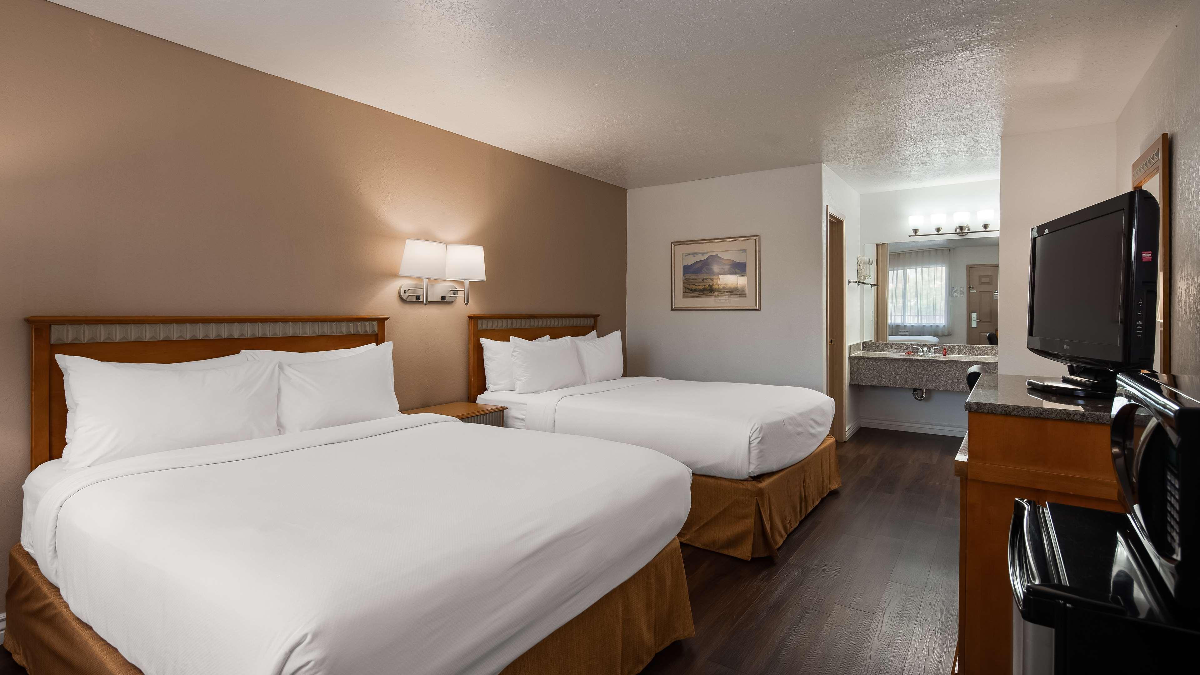 ชัวร์สเตย์ พลัส โฮเต็ล บาย เบสต์ เวสเทิร์น แอลบูเคอร์คี 140 ยูแบงก์ Hotel ภายนอก รูปภาพ